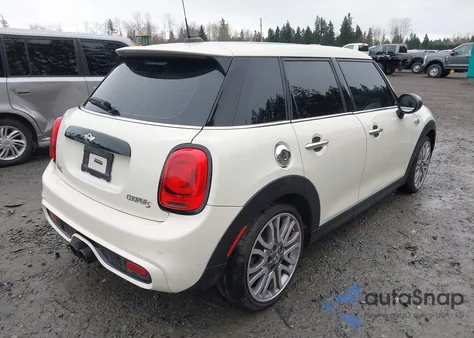 2016 Mini Hardtop Cooper S из США, поврежденный, VIN WMWXU3C5XG2D27581